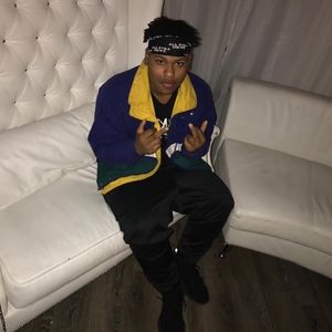 Meet your Posher, Noel